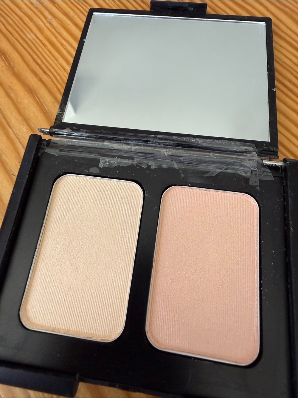 NARS Highlighter -  EUC Hungry Heart